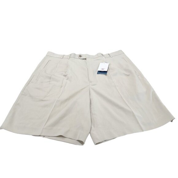 NWT CUTTER & BUCk Mens 44T Beige Chino Bermuda Pleated Shorts Big and Tall - Picture 3 of 14